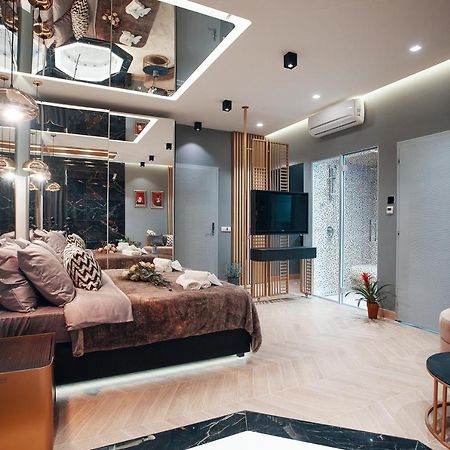 Monza Mirror Apartment Kikinda Exterior foto